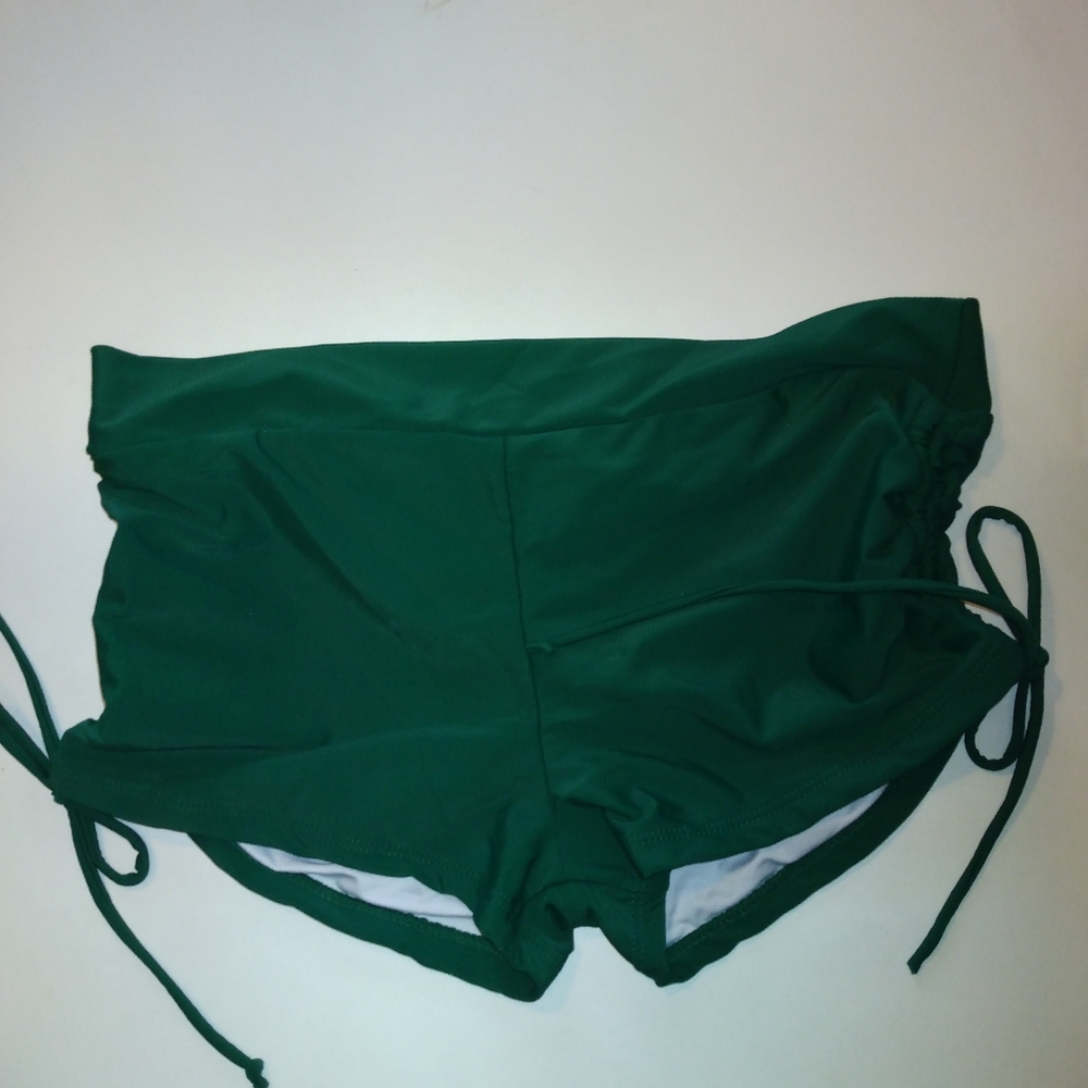 Green Mini Short for young Size L